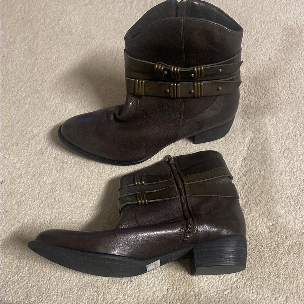Size 9 Brown real Brazilian Leather Ankle Boots